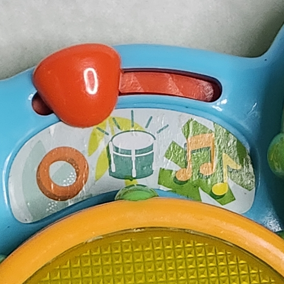 Bright Starts Safari Beats Musical Drum Toy That Lights Up - Picture 3 of 7